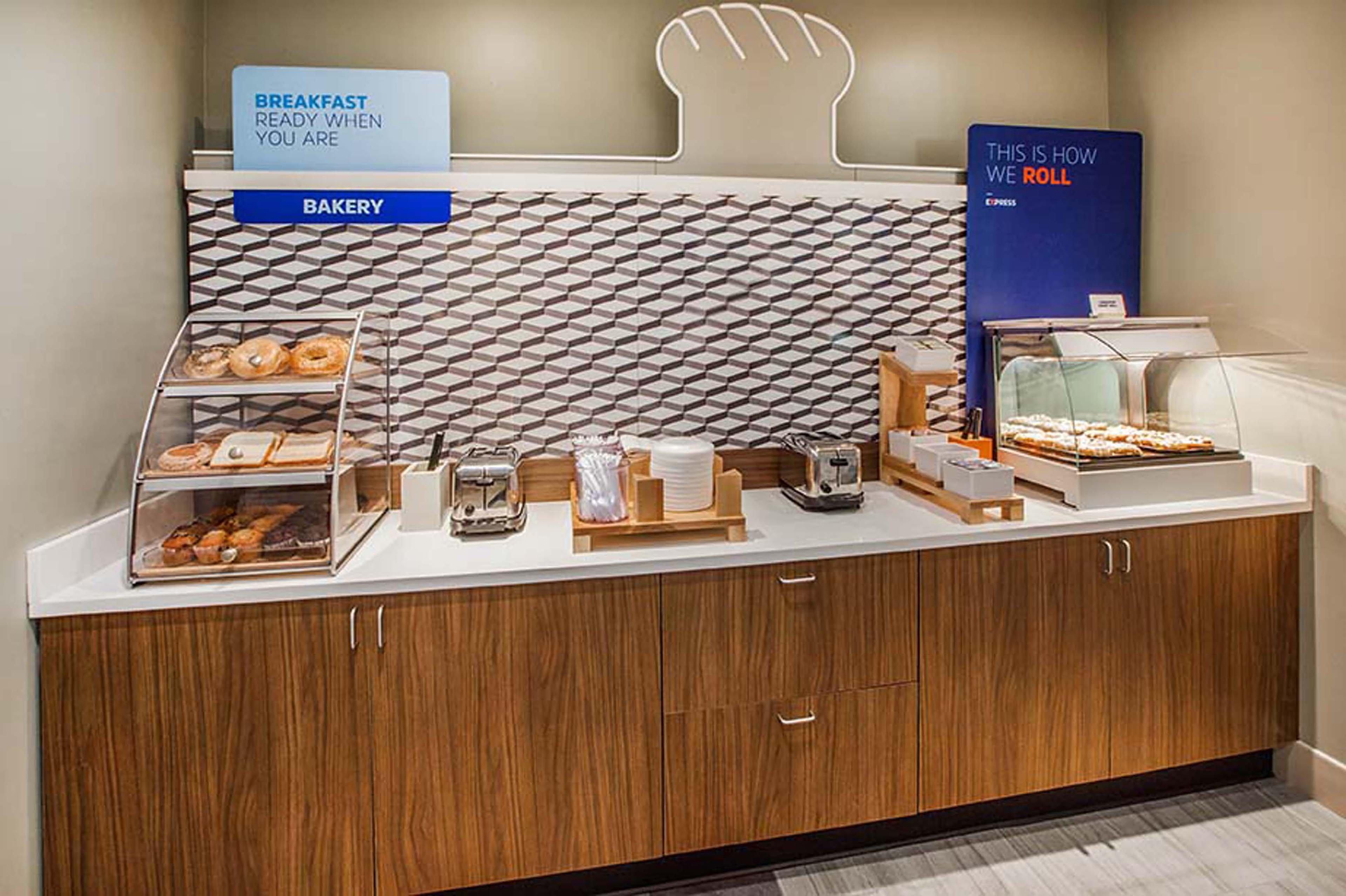Holiday Inn Express Hotel & Suites Clarksville Eksteriør bilde