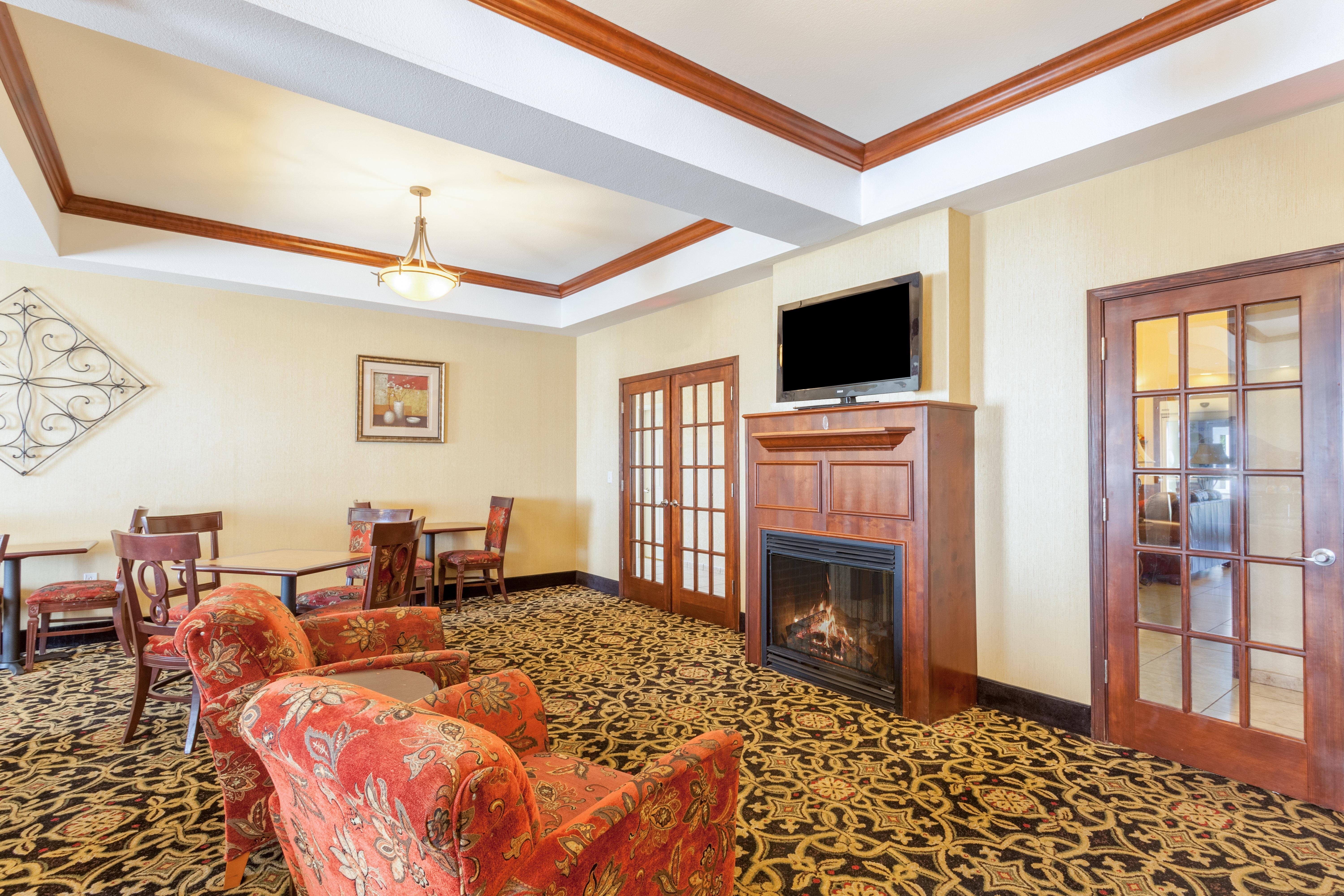Holiday Inn Express Hotel & Suites Clarksville Eksteriør bilde