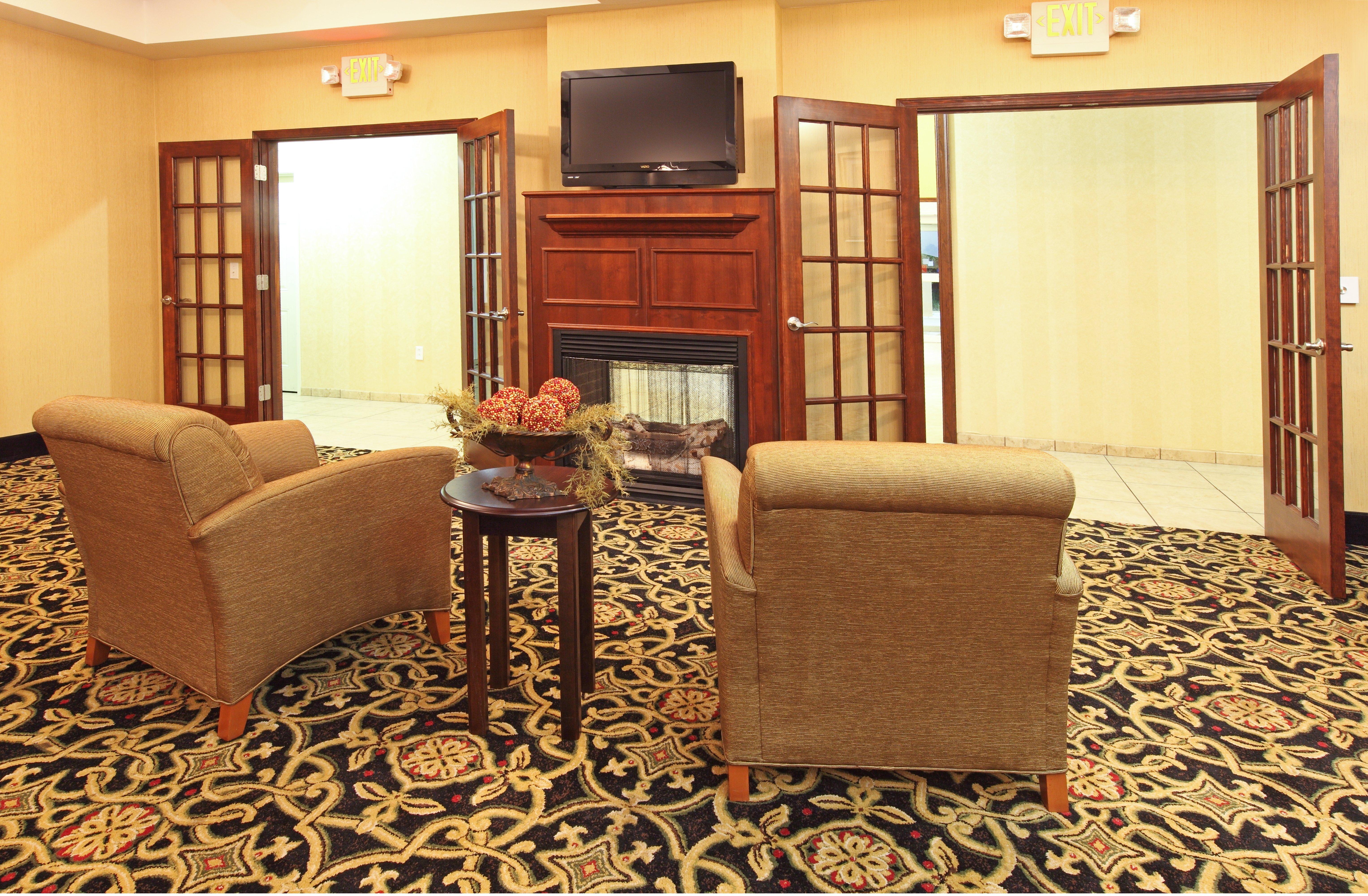Holiday Inn Express Hotel & Suites Clarksville Eksteriør bilde