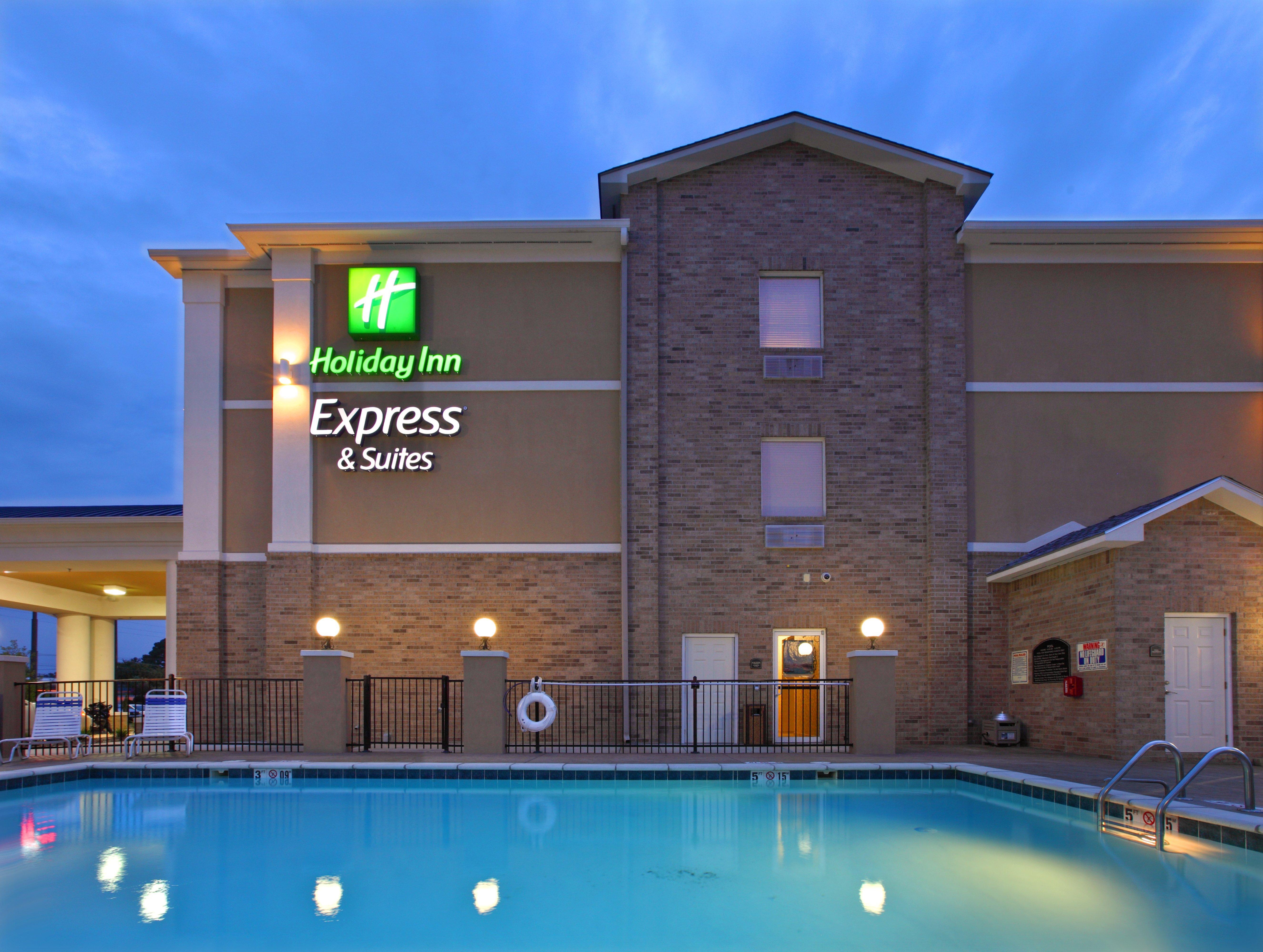 Holiday Inn Express Hotel & Suites Clarksville Eksteriør bilde