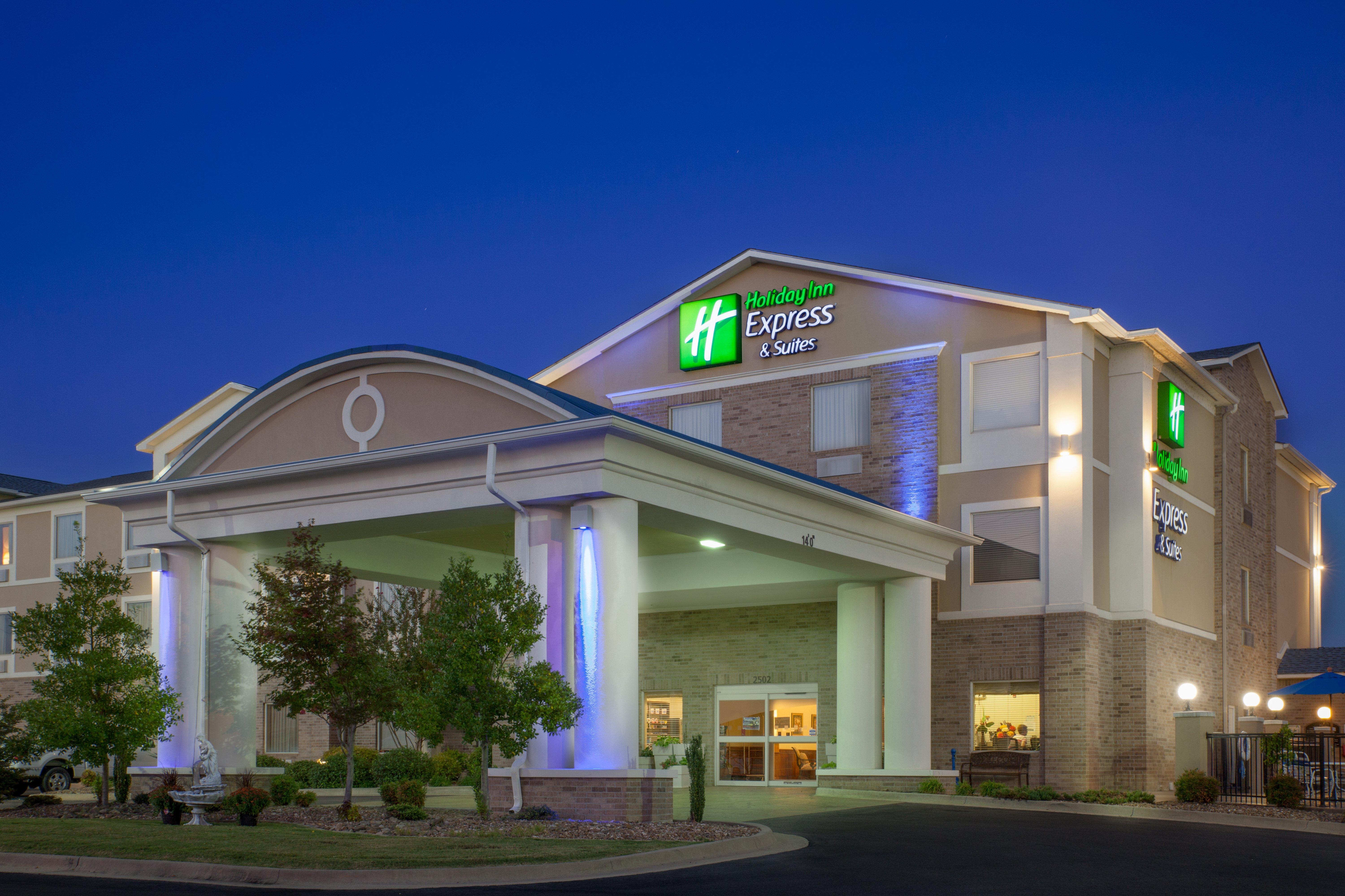 Holiday Inn Express Hotel & Suites Clarksville Eksteriør bilde