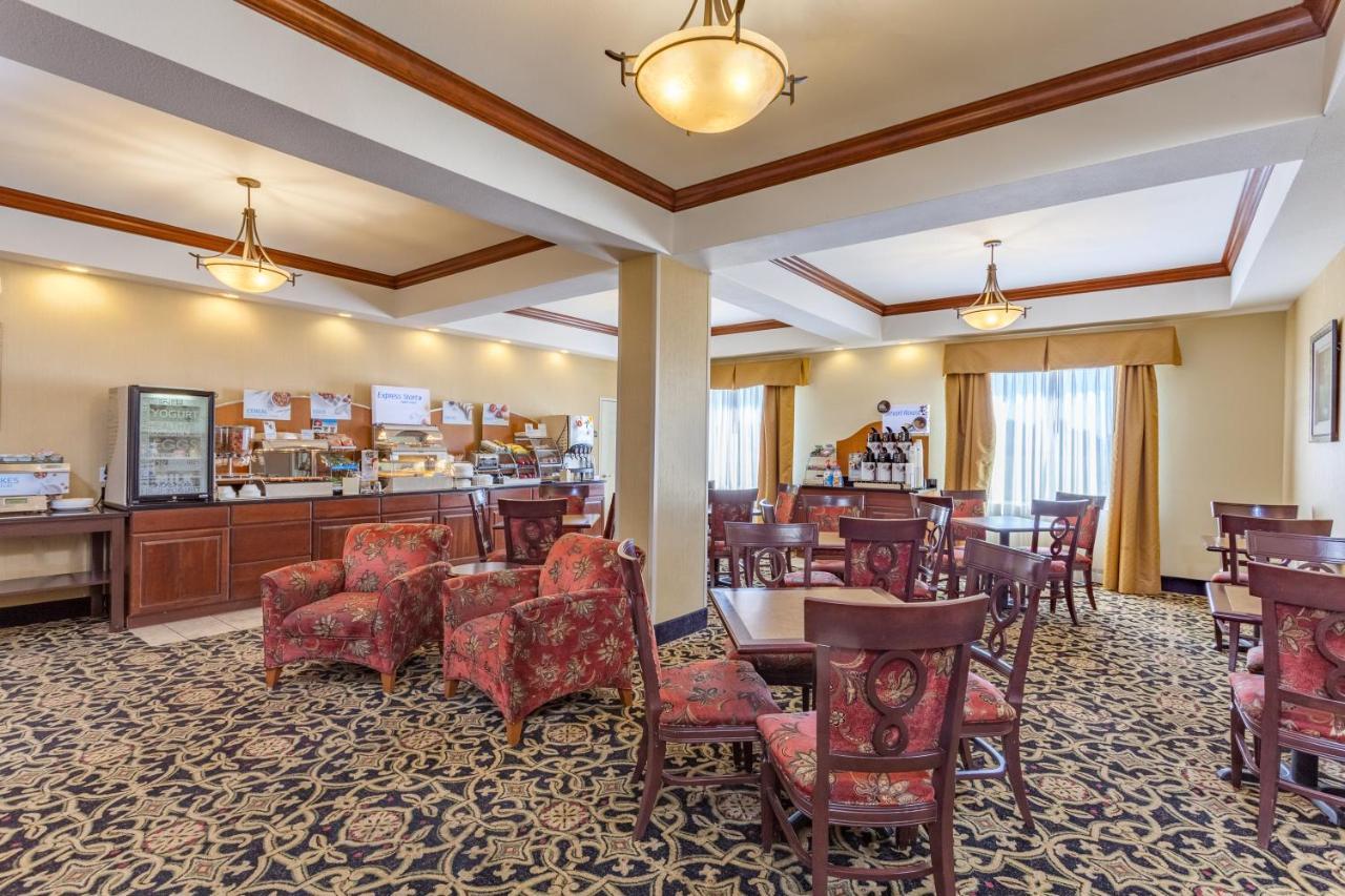 Holiday Inn Express Hotel & Suites Clarksville Eksteriør bilde